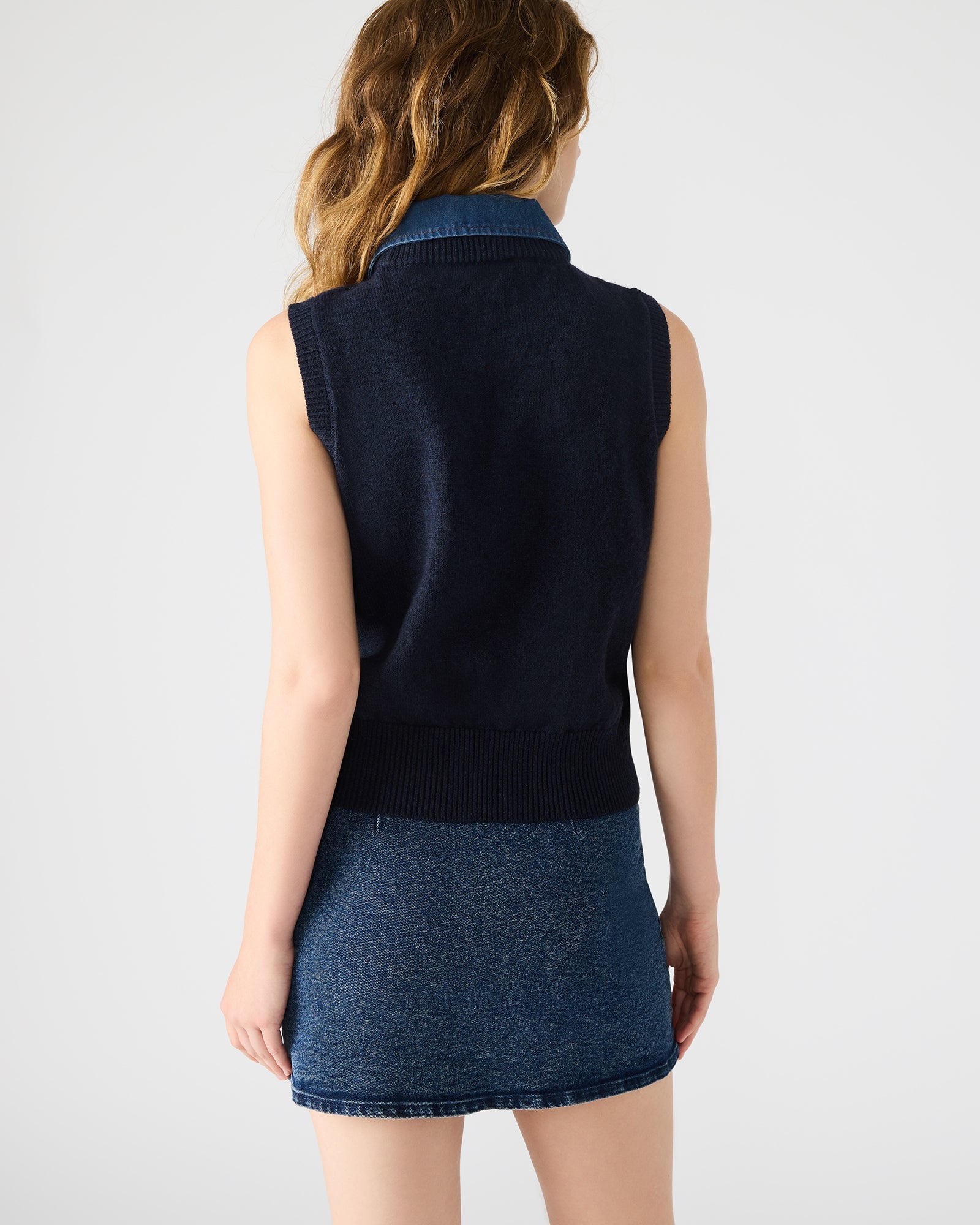 JEANE SWEATER VEST MULTI