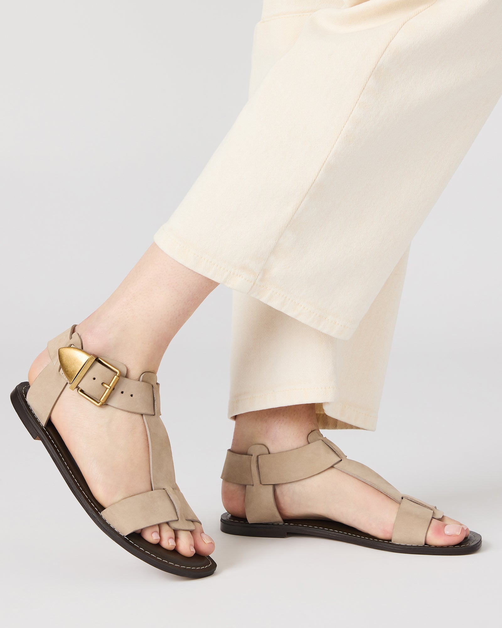 BRAZINN TAUPE NUBUCK
