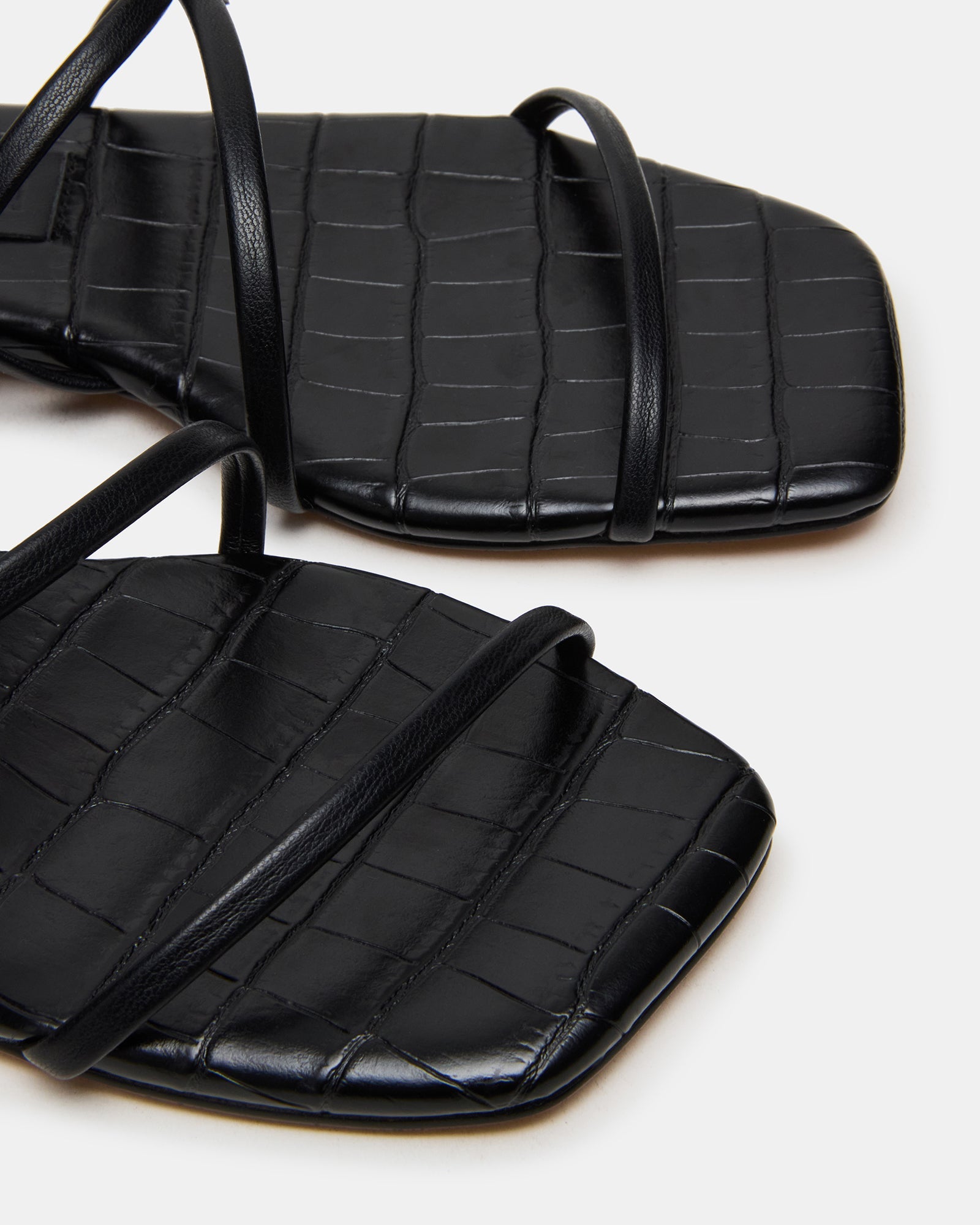 TANGO BLACK