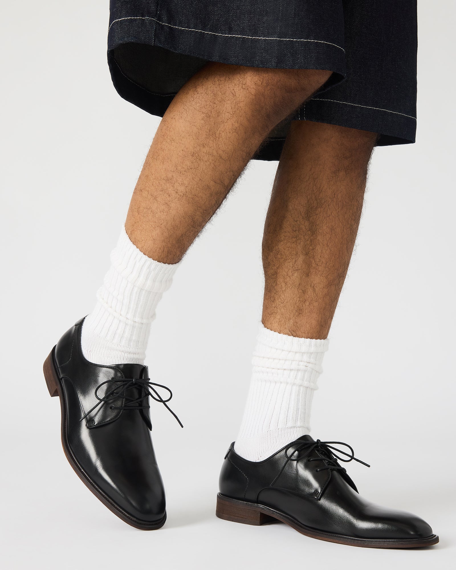 LELAND BLACK LEATHER