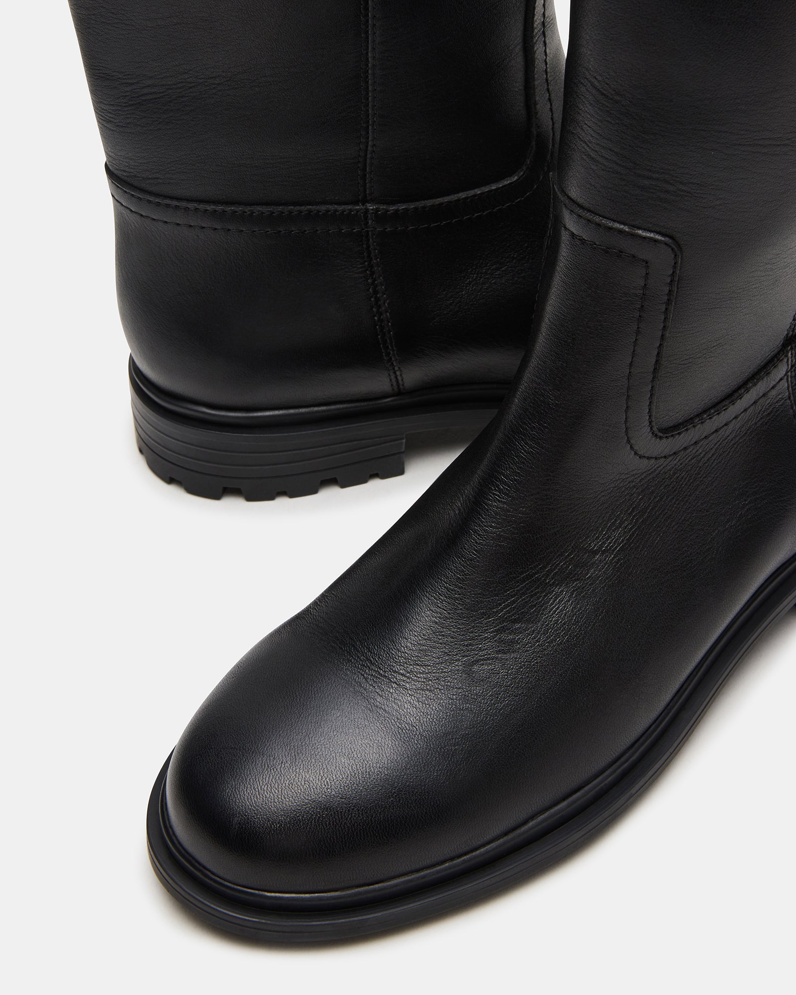 BOWMAN BLACK LEATHER