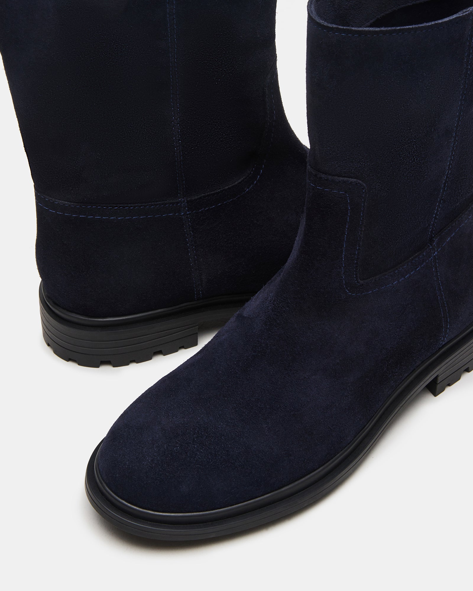 BOWMAN NAVY SUEDE