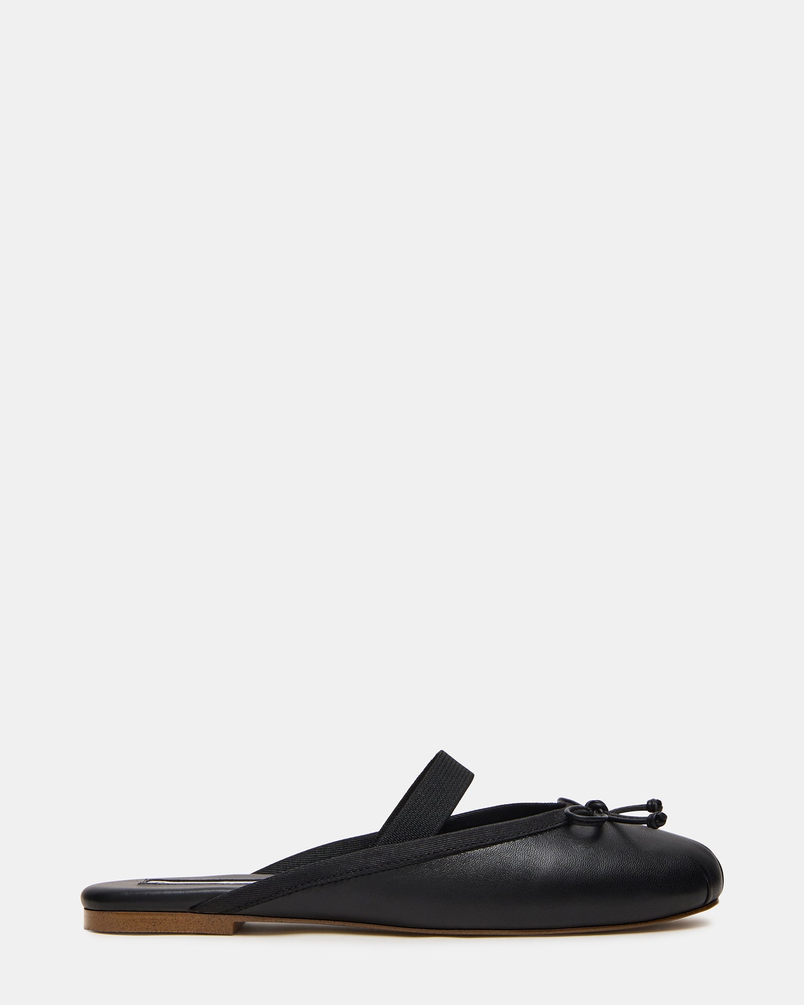 CUTESY BLACK LEATHER